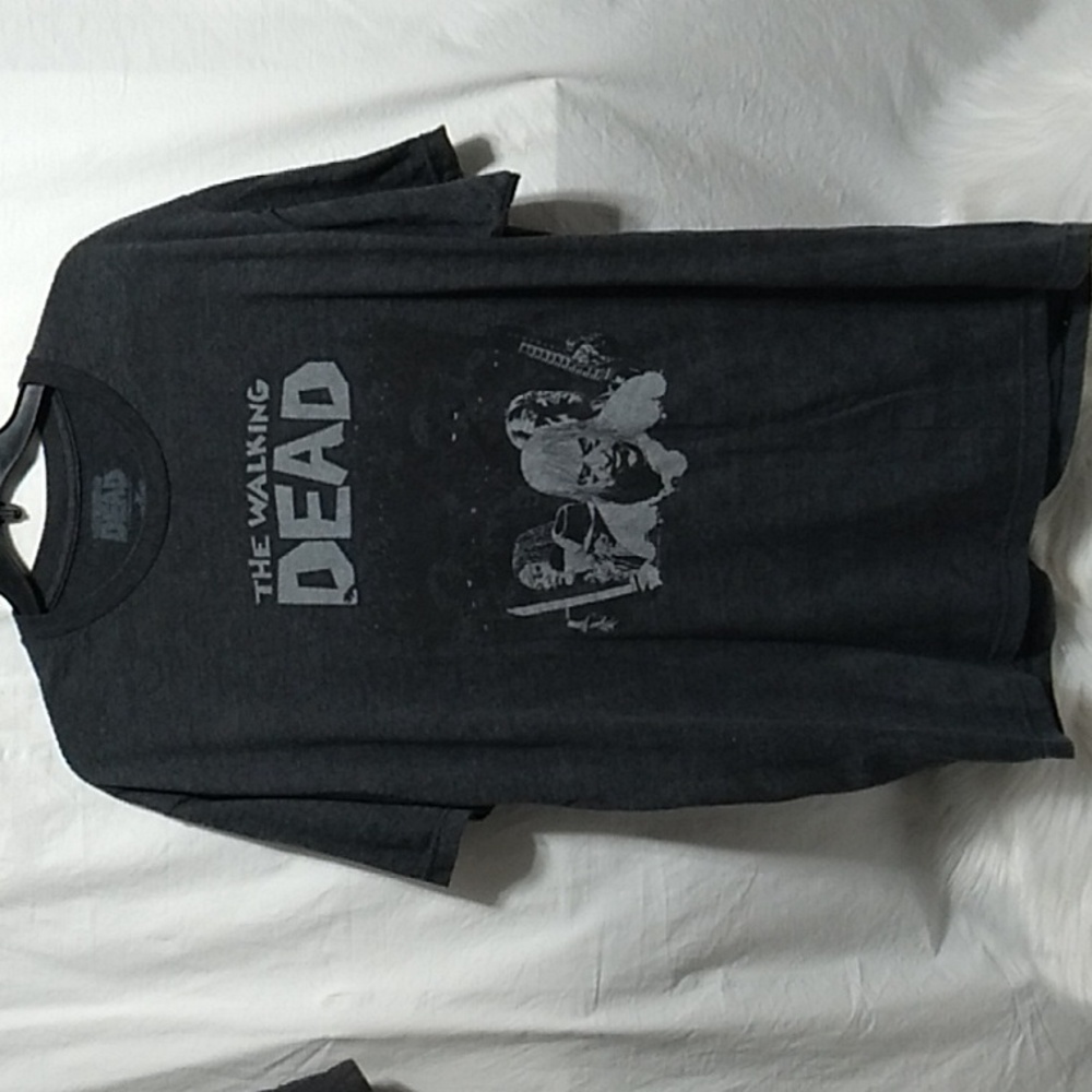 (X-10) SALE! The Walking Dead Skybound 2012 Shirt Sz.XL Unisex